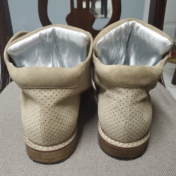 Chanel Hogh Top Brown Suede Lace uo Women Boots G28449 Size 37.5  Made in Italy - Picture 2 of 11